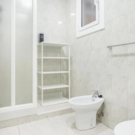 Hostal Rosello Private